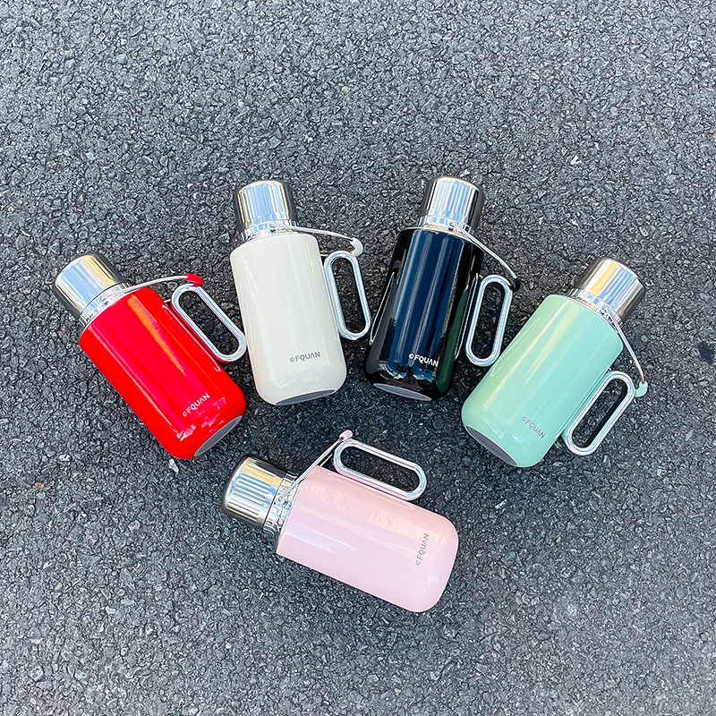 زجاجة ماء معزولة من الفولاذ ال - مراجعة Sports Water Bottle Insulated وسعره
